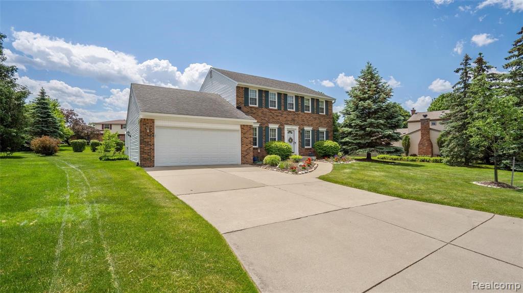 815 Dickson Lane Rochester Hills, MI 48307 - Photo 4 of 32