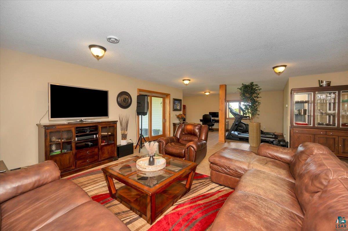 205 Bluffs Ridge Court Duluth, MN 55811 - Photo 23 of 37 Gallery Image 23