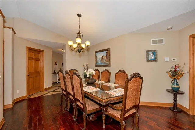 $609,900 | 205 Bluffs Ridge Court, Duluth, MN 55811