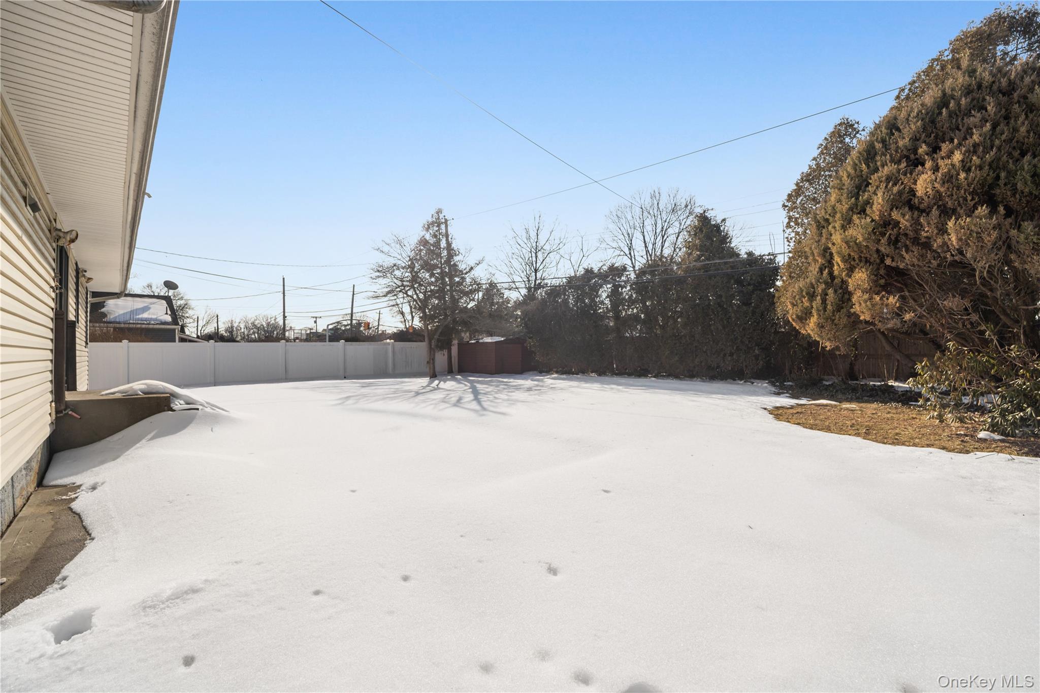 24 Elderberry Road Syosset, NY 11791 - Photo 40 of 48