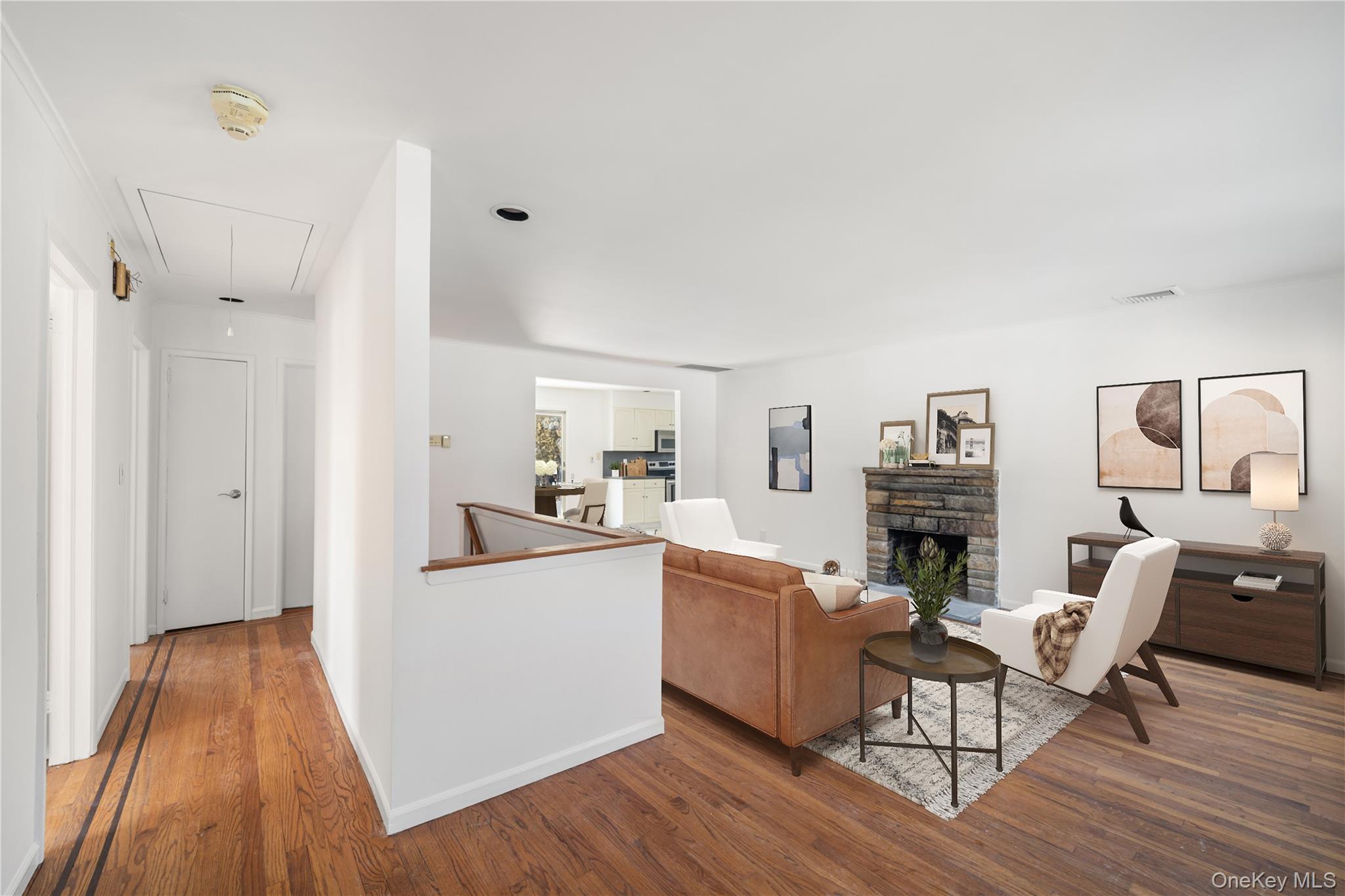 24 Elderberry Road Syosset, NY 11791 - Photo 6 of 48