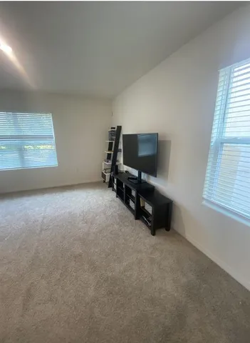 $2,700 | 12405 Pagoda Place, Tampa, FL 33637