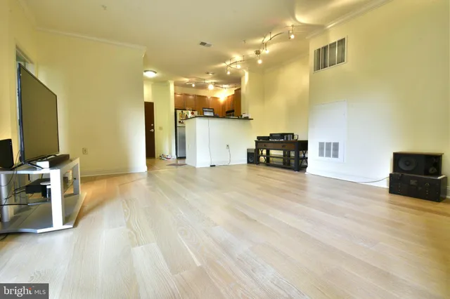 $419,900 | 11770 Sunrise Valley Drive, Unit 120, Reston, VA 20191