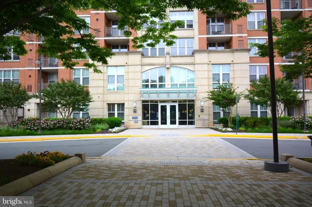 $419,900 | 11770 Sunrise Valley Drive, Unit 120, Reston, VA 20191