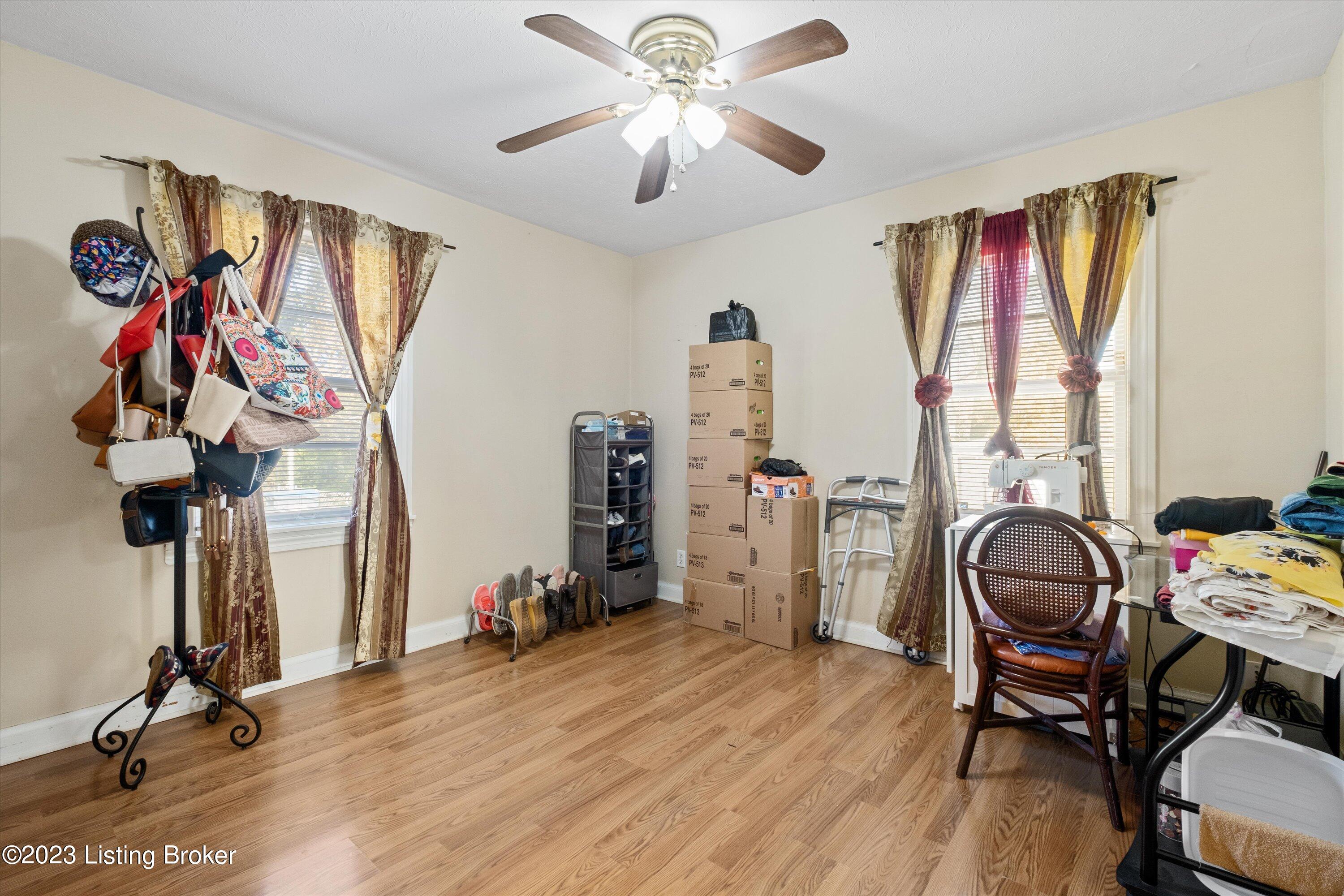 5073 Poplar Level Road Louisville, KY 40219 - Photo 11 of 24 11-5073PoplarLevel032