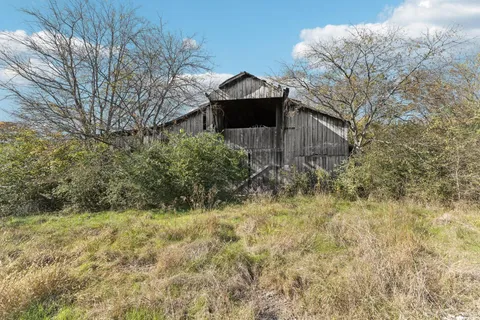 a car parked in front of a building