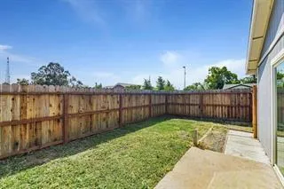 $2,300 | 3203 Luscutoff Court, Sacramento, CA 95820