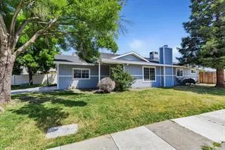 $2,300 | 3203 Luscutoff Court, Sacramento, CA 95820