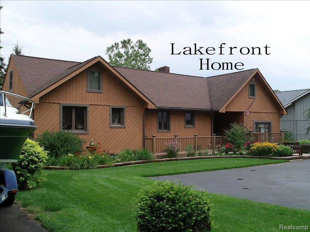 46928 Denton Road Belleville, MI 48111 - Photo 1 of 21 lakefront home