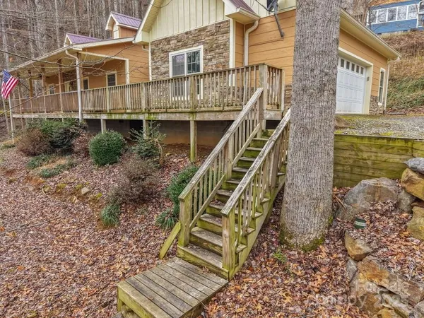$462,500 | 165 Eagles Ridge Road, Unit 2, Sylva, NC 28779