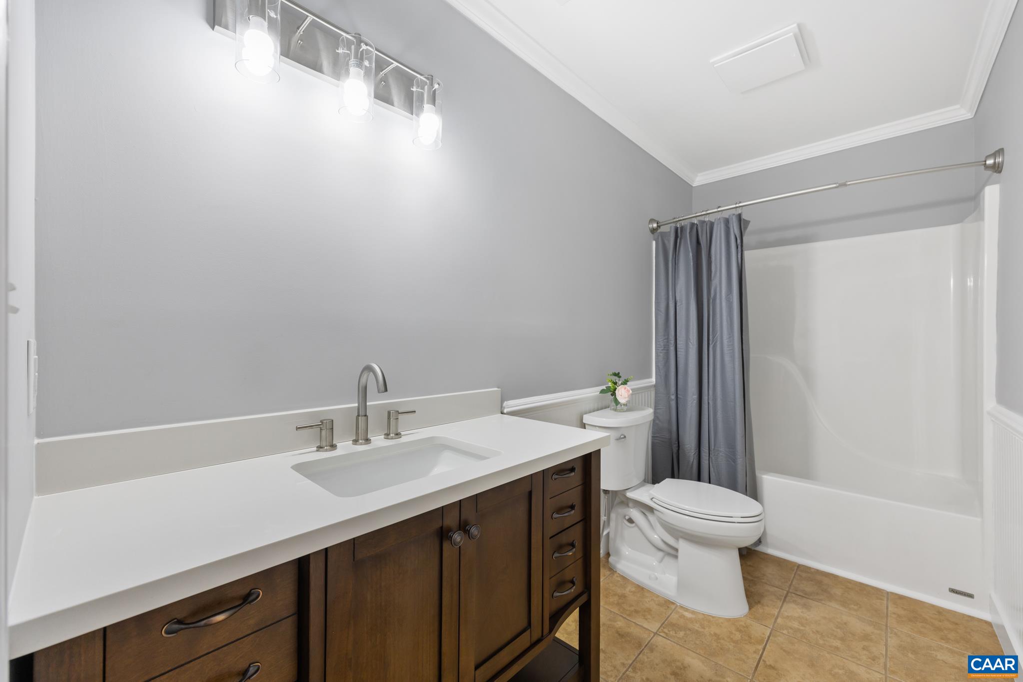 23 North Ridge Way Stanardsville, VA 22973 - Photo 9 of 19 a bathroom with a sink a toilet and shower