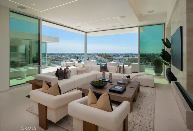 $95,000 | 1119 Dolphin Terrace, Corona del Mar, CA 92625