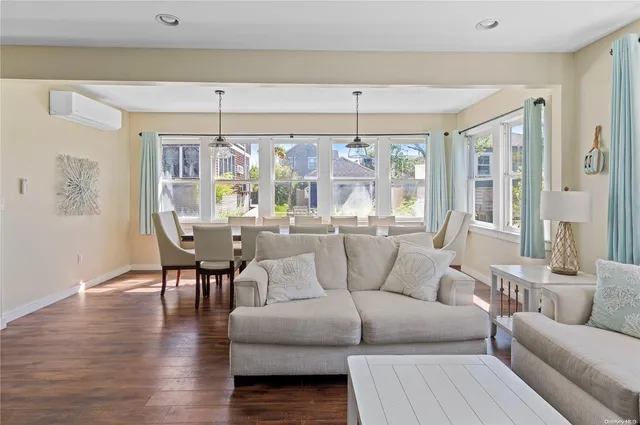 $8,750 | 180 Cottage Walk, Ocean Beach, NY 11770