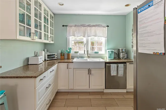 $8,750 | 180 Cottage Walk, Ocean Beach, NY 11770