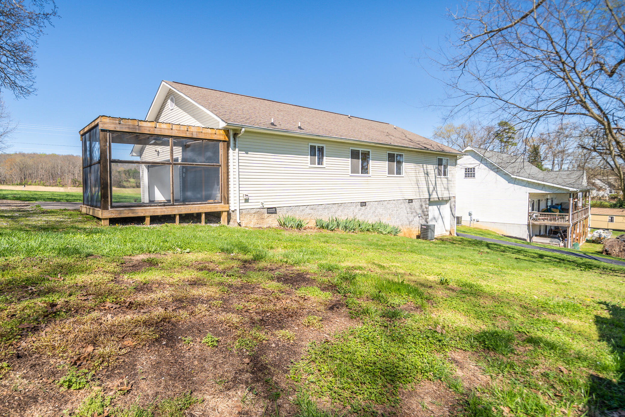 437 Morie Road Dandridge, TN 37725 - Photo 24 of 26 backyard view 3