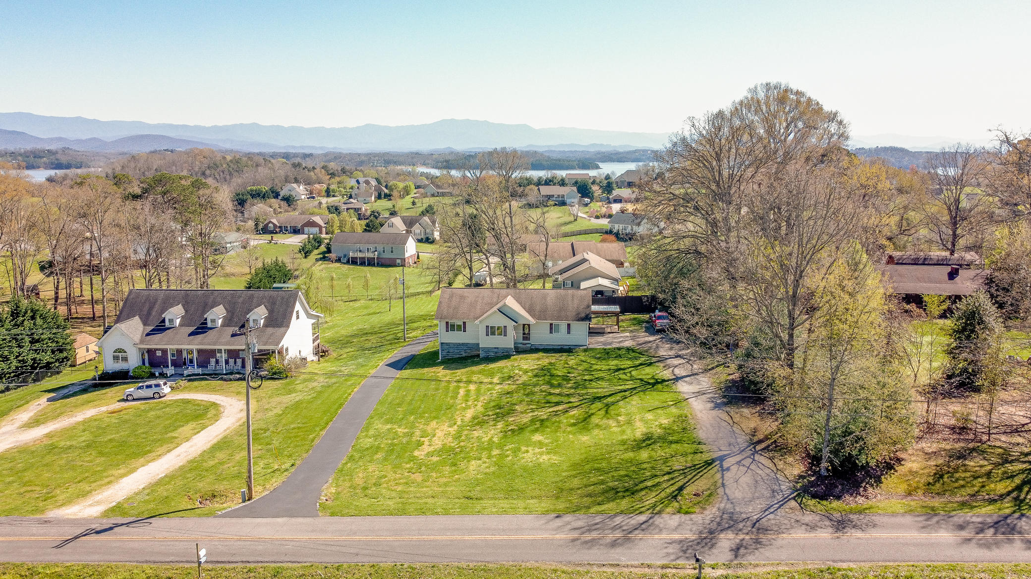 437 Morie Road Dandridge, TN 37725 - Photo 25 of 26 aerial view 2