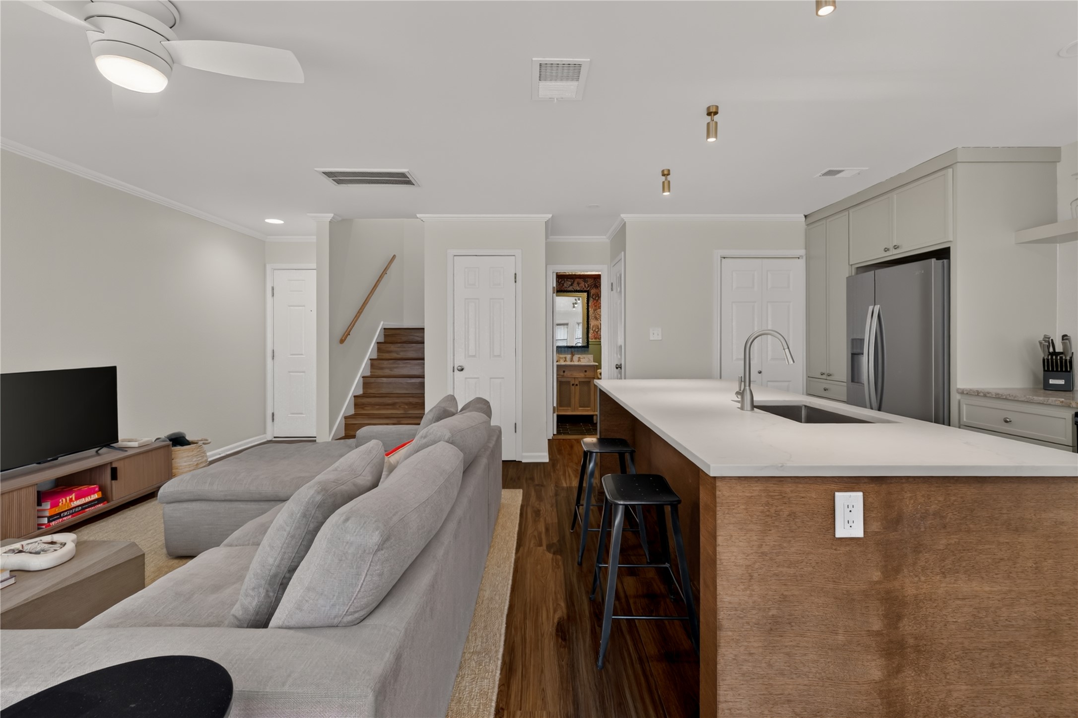3845 Ranch Road 2222, Unit T2 Austin, TX 78731 - Photo 22 of 34 Gallery Image 22