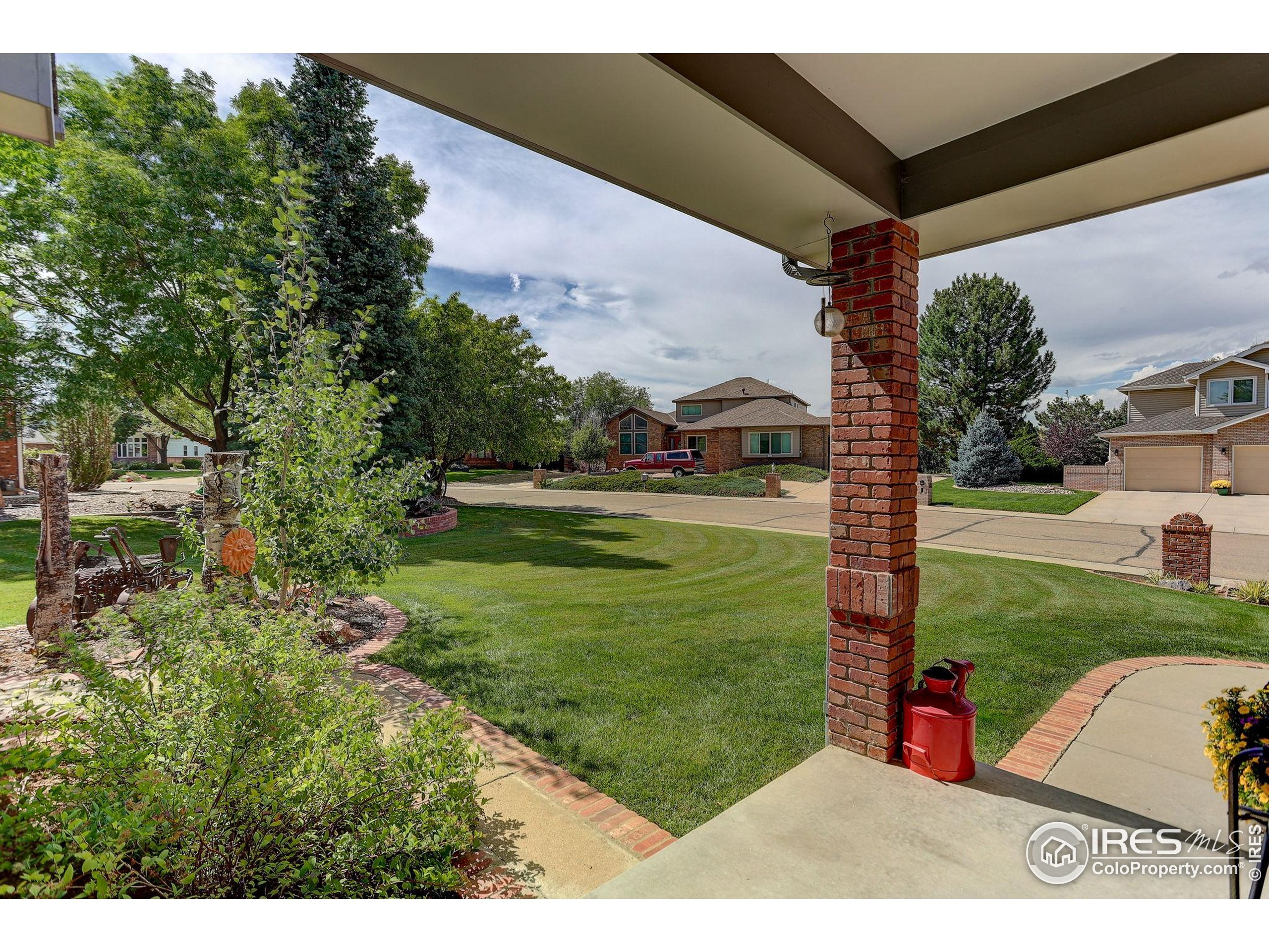 1840 Red Cloud Road Longmont, CO 80504 - Photo 40 of 42 a view of a park with of a house
