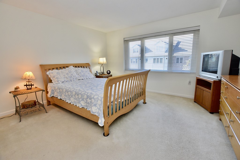 61 Maple Street, Unit P Canton, MA 02021 - Photo 9 of 19 Gallery Image 9