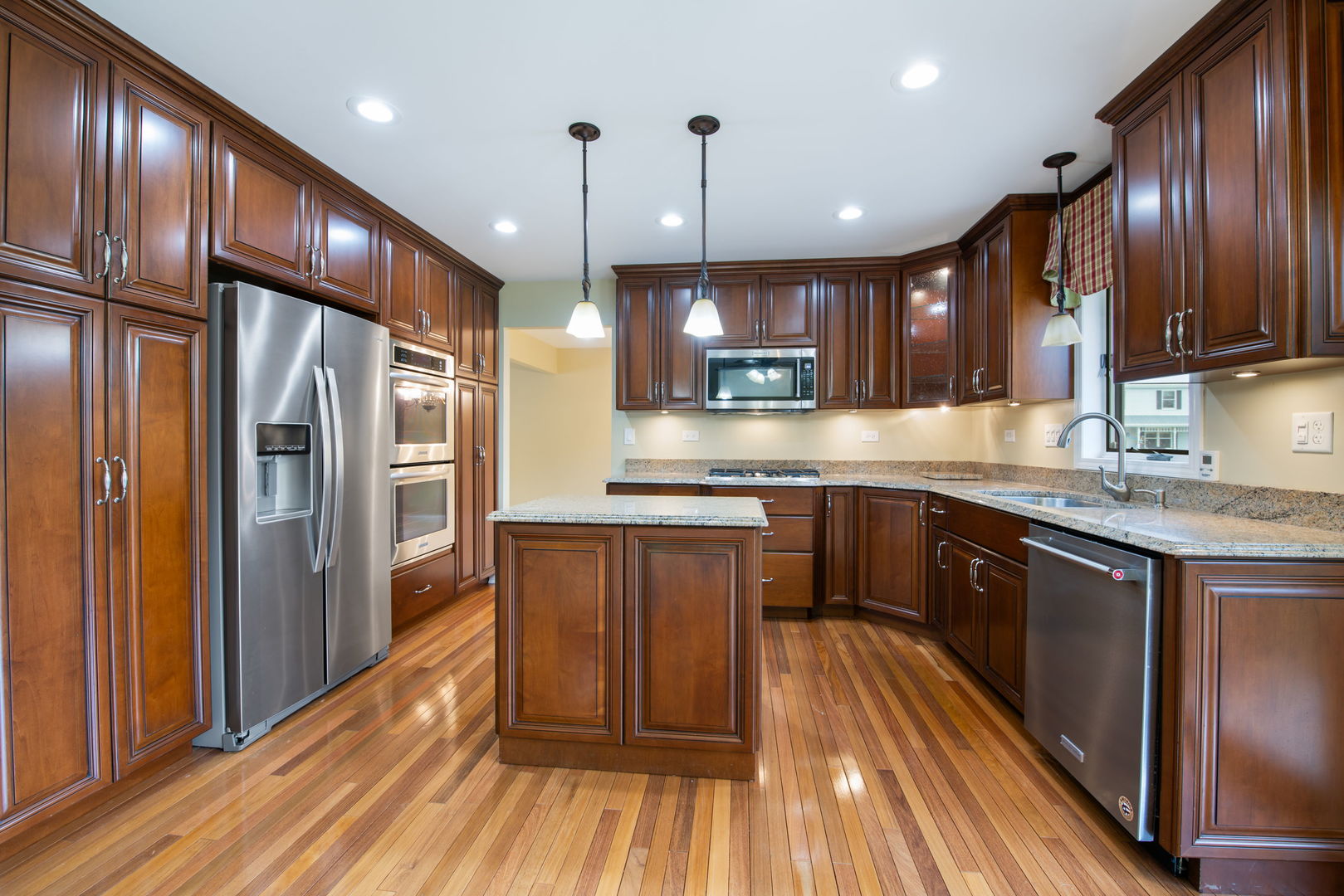 301 Greenfield Road Shorewood, IL 60404 - Photo 9 of 33 Gallery Image 9