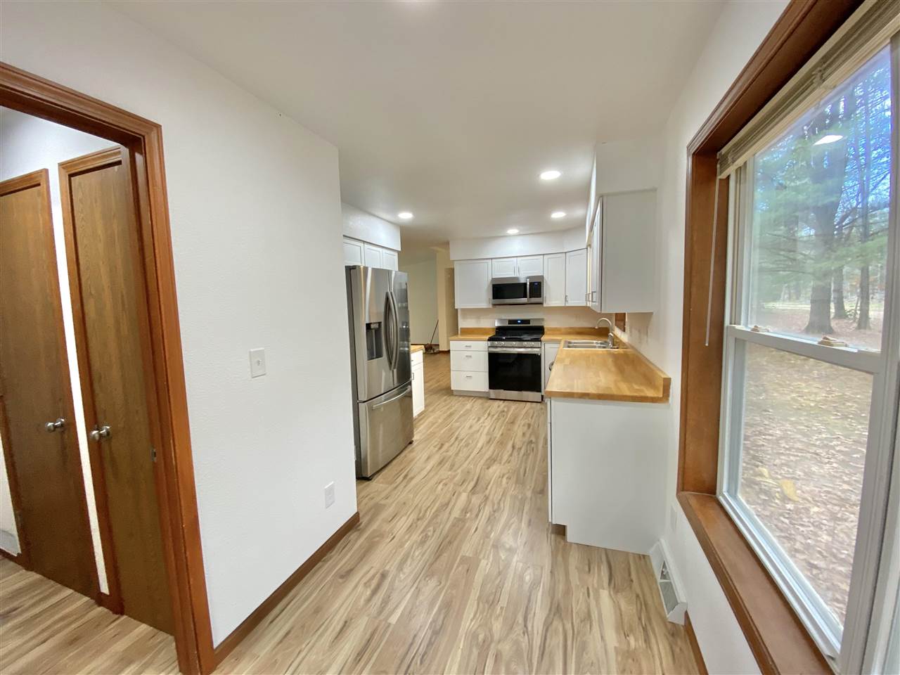 5908 Flock Road Beaverton, MI 48612 - Photo 10 of 36