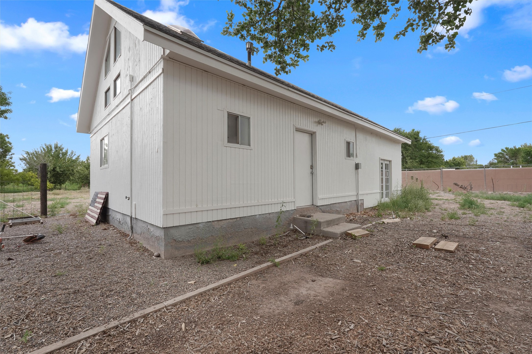 6461 Corrales Road Corrales, NM 87048 - Photo 15 of 29