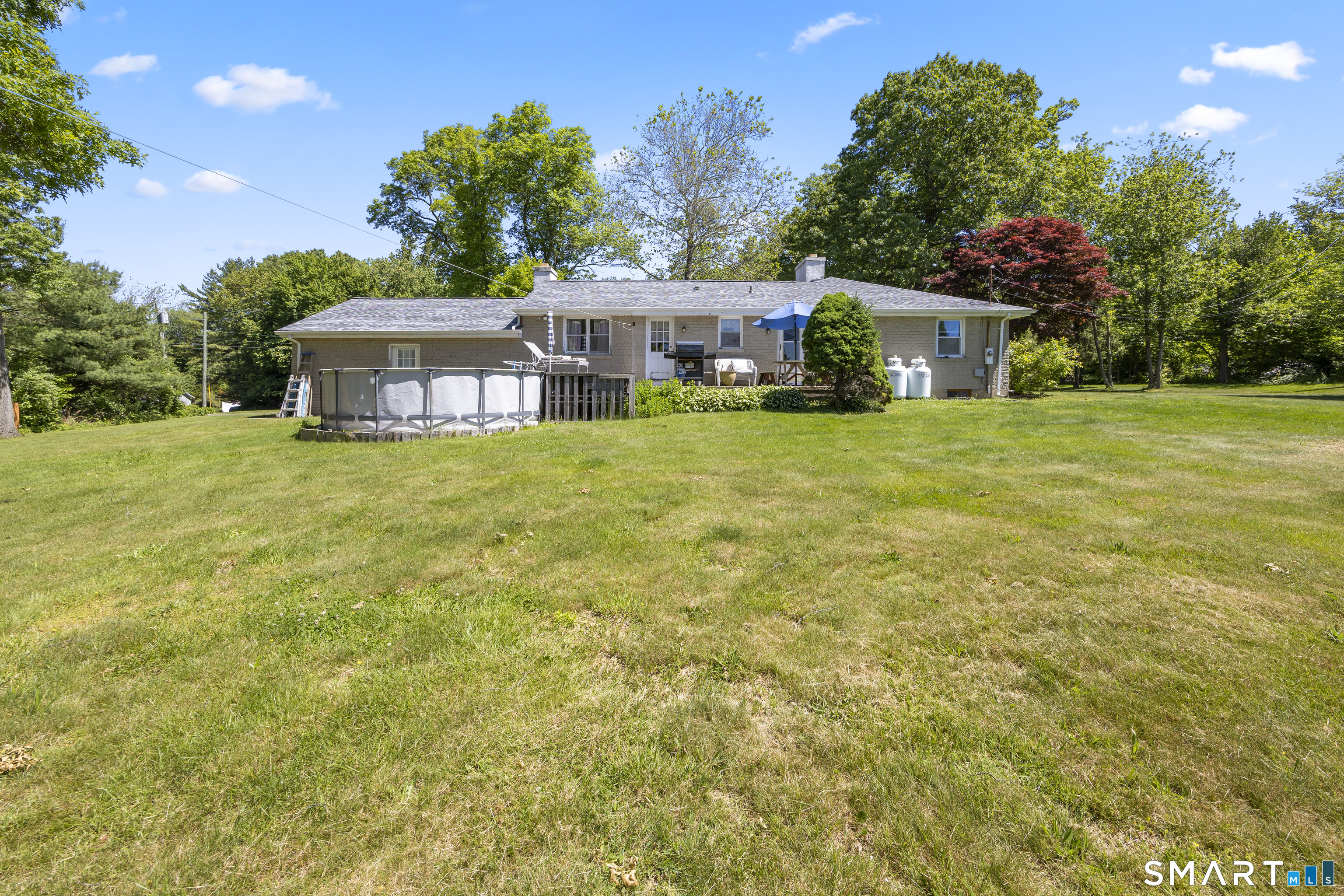 186 Schaffer Road Bethany, CT 06524 - Photo 27 of 34