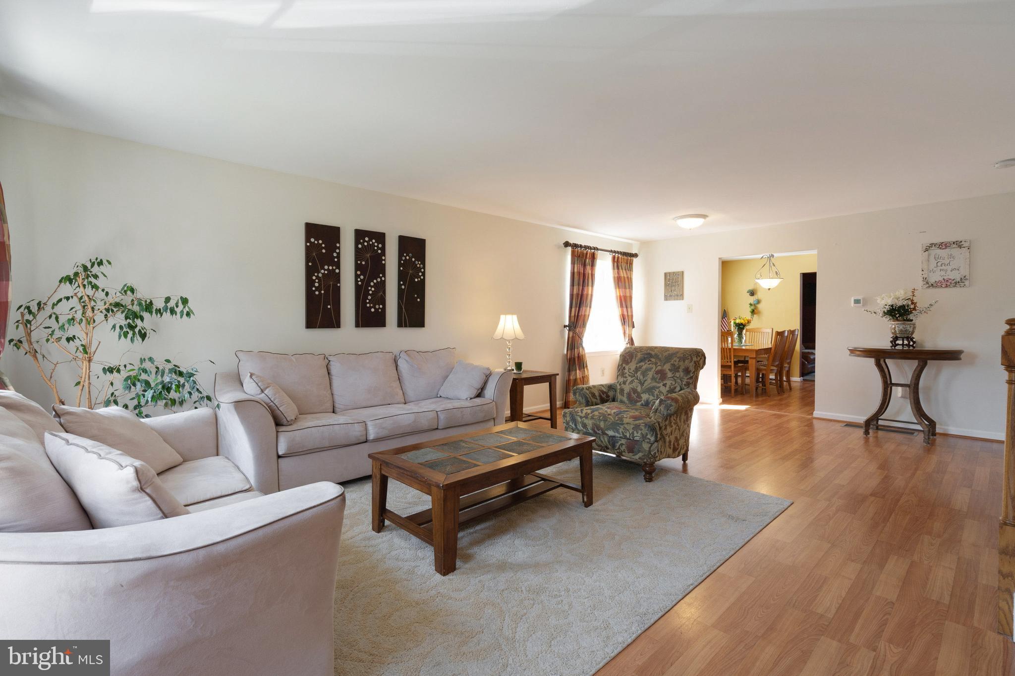 336 Ruth Avenue Aston, PA 19014 - Photo 5 of 32 Gallery Image 5