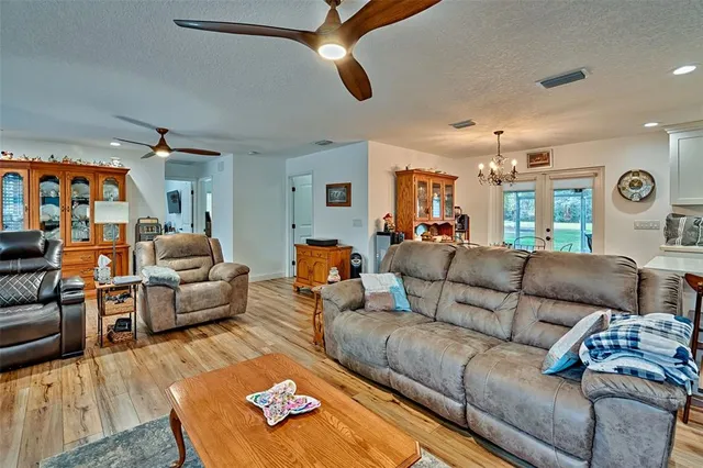 $697,000 | 1270 Southwest 14th Street, Chiefland, FL 32626