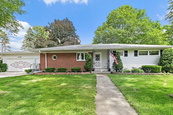 $315,000 | 11118 Lincoln Street, Huntley, IL 60142