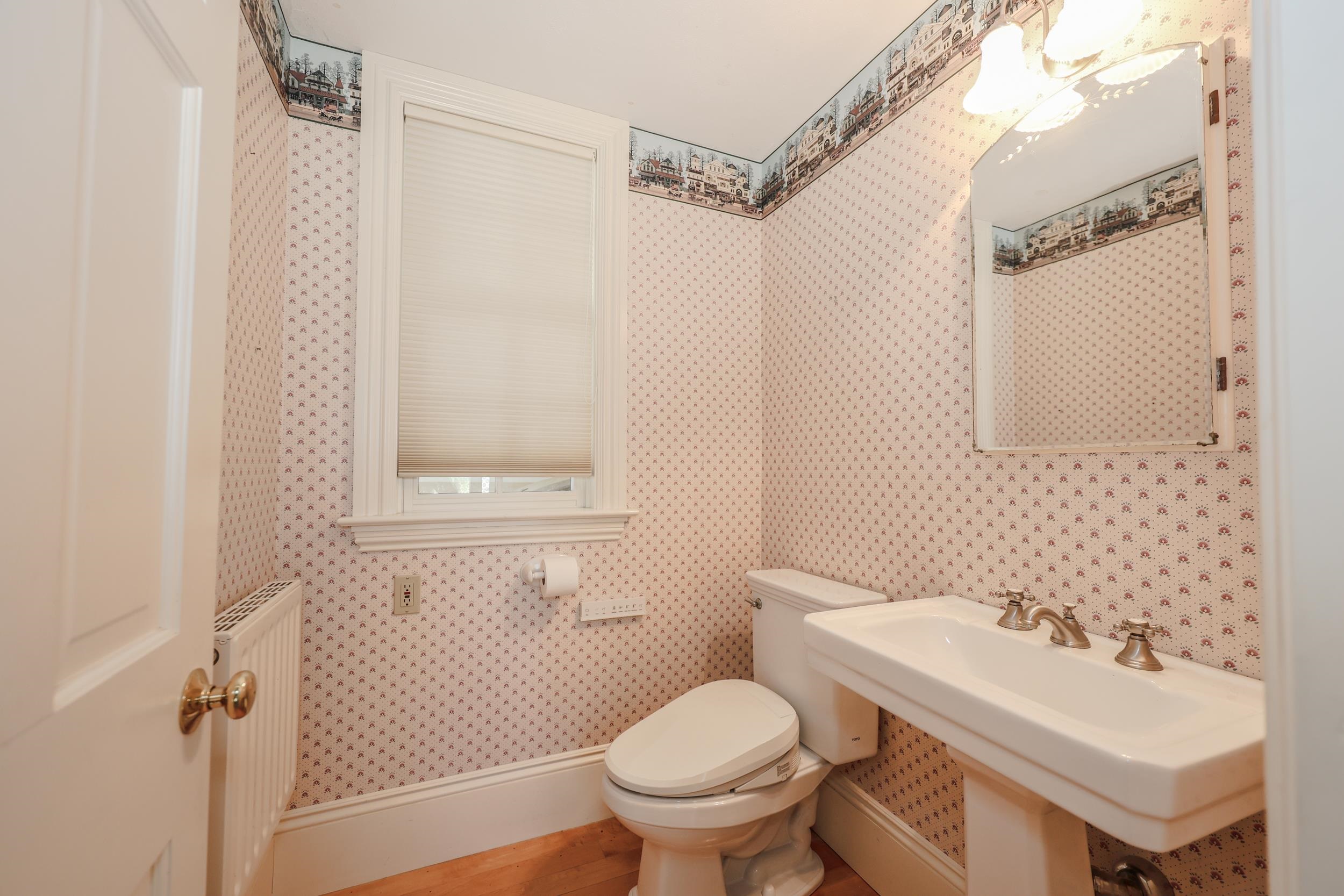 34 Post Road, Unit 3 North Hampton, NH 03862 - Photo 36 of 47