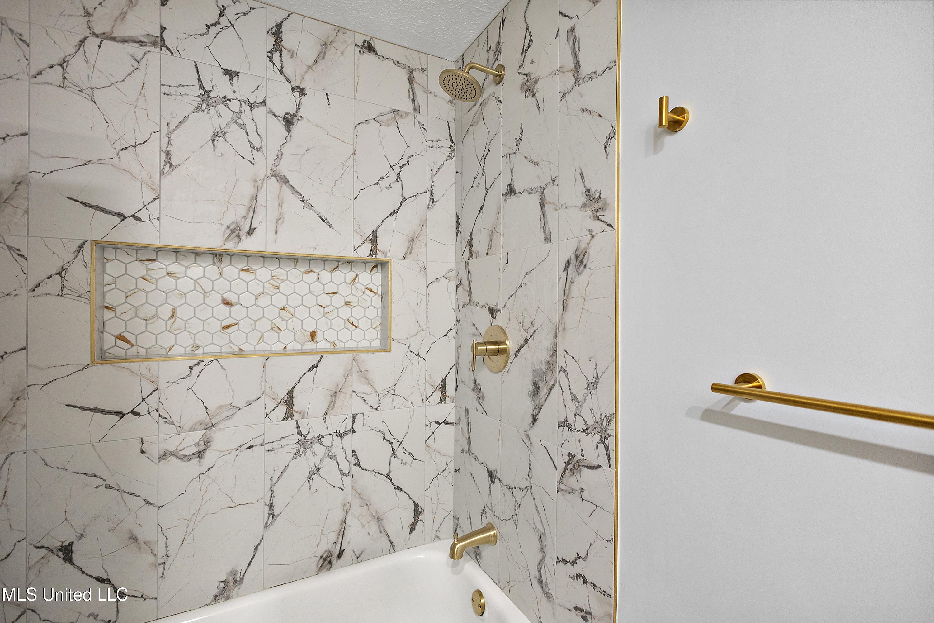 206 Indian Mound Road Clinton, MS 39056 - Photo 11 of 17 IMG_1536