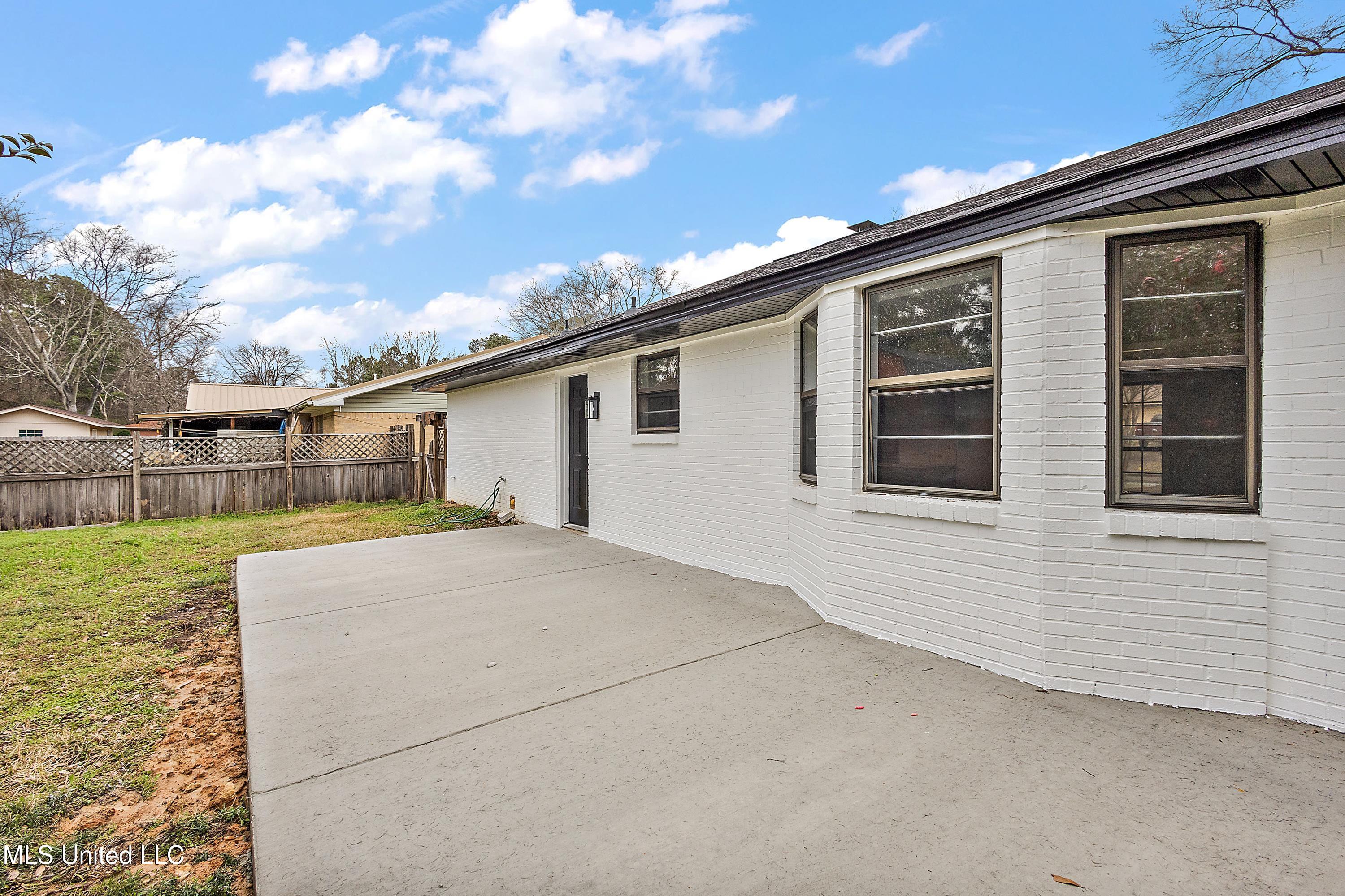 206 Indian Mound Road Clinton, MS 39056 - Photo 17 of 17 IMG_1542