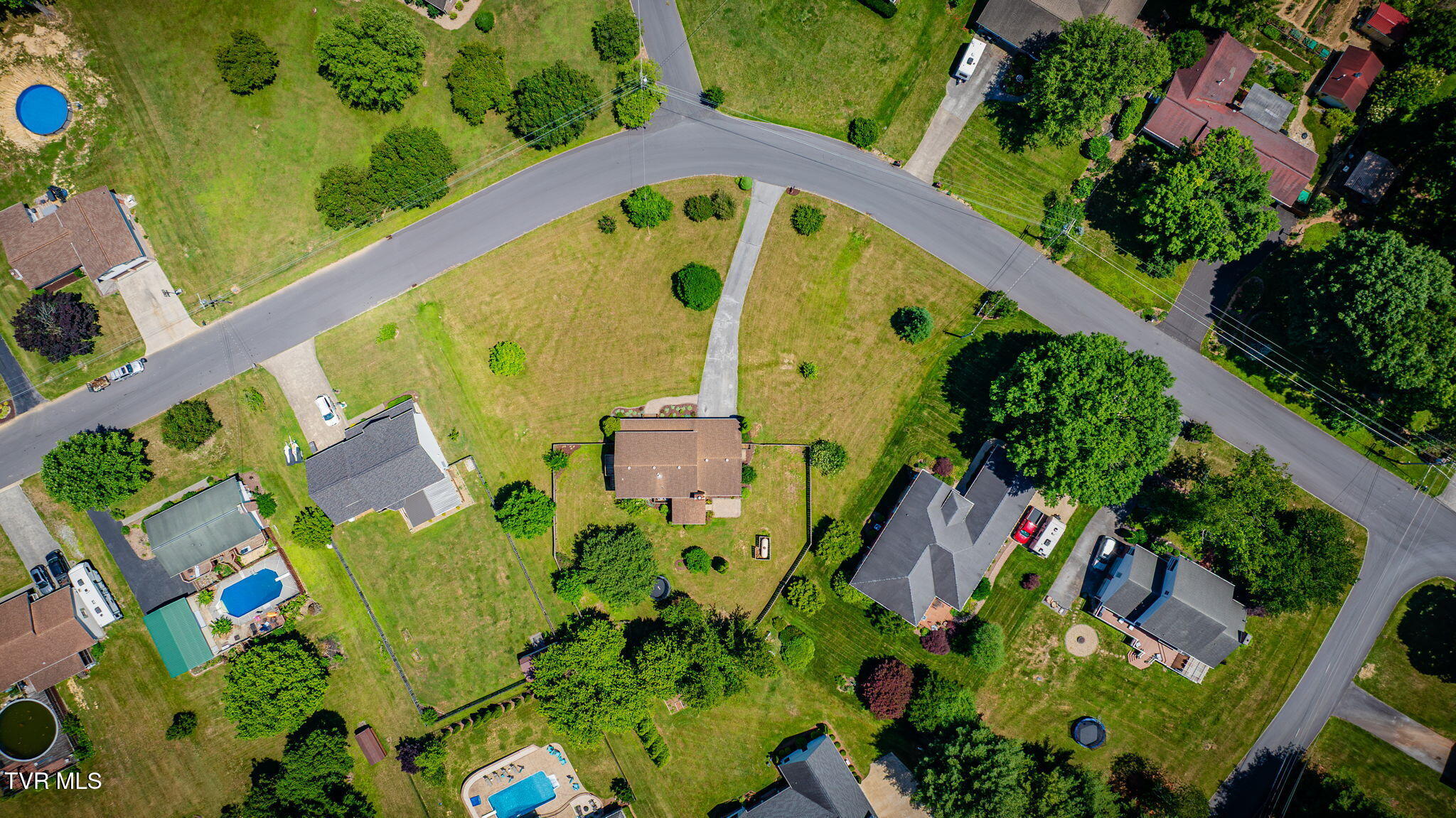 2015 Ridgefield Road Johnson City, TN 37601 - Photo 46 of 48 105