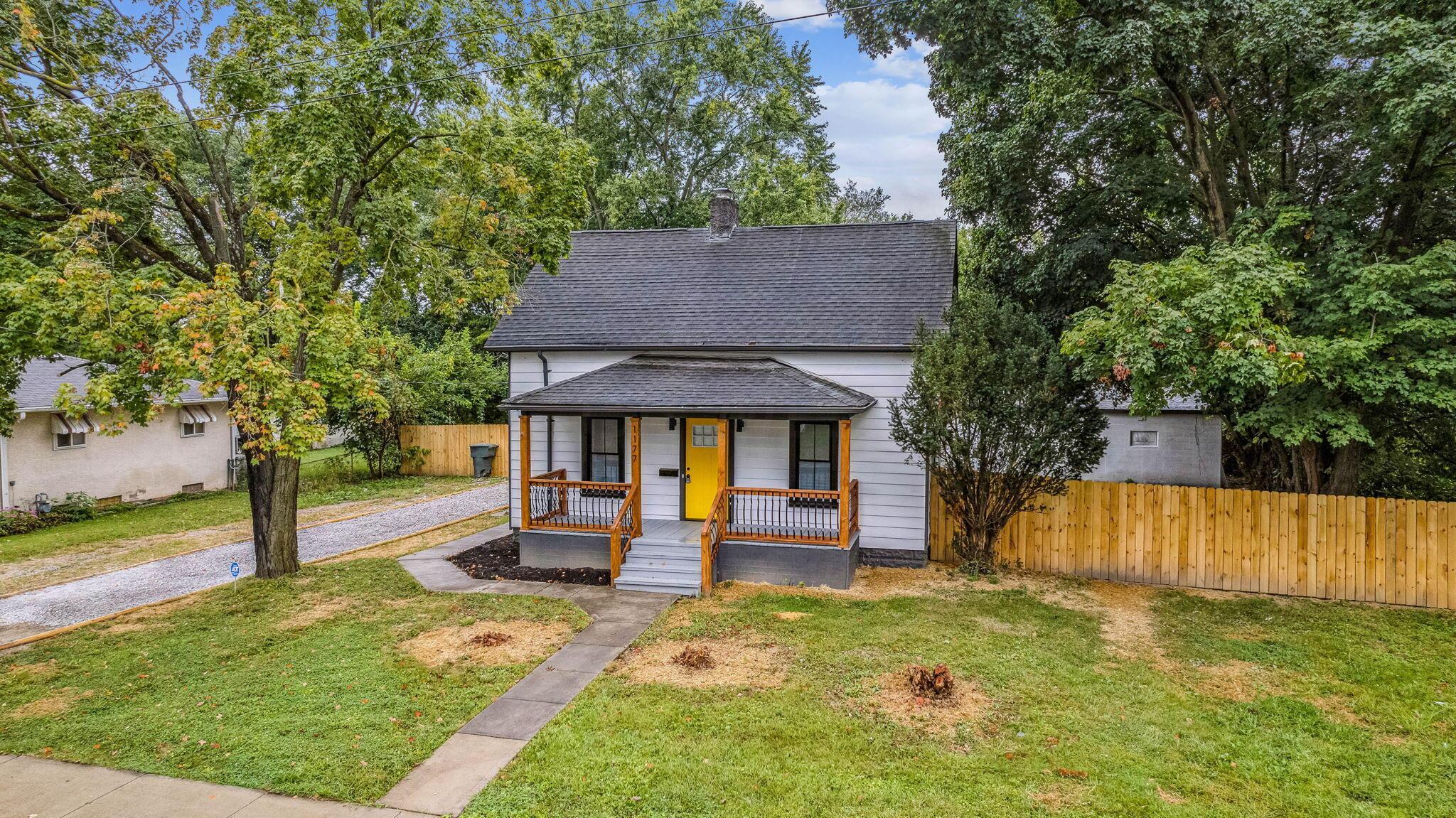 1177 Smith Road Columbus, OH 43207 - Photo 25 of 44 3-web-or-mls-1177-smith-rd