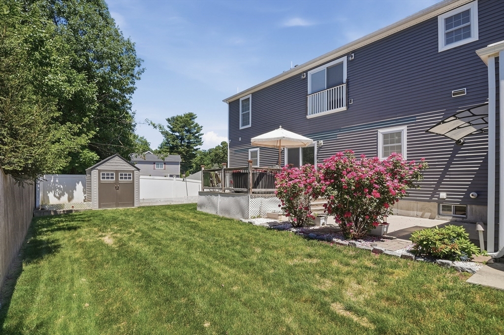 112 Pineland Avenue Worcester, MA 01604 - Photo 38 of 38 a view of house with yard