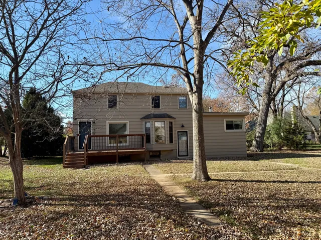 $2,900 | 4700 Teonia Woods Drive, Rolling Meadows, IL 60008
