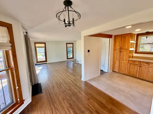 $2,900 | 4700 Teonia Woods Drive, Rolling Meadows, IL 60008