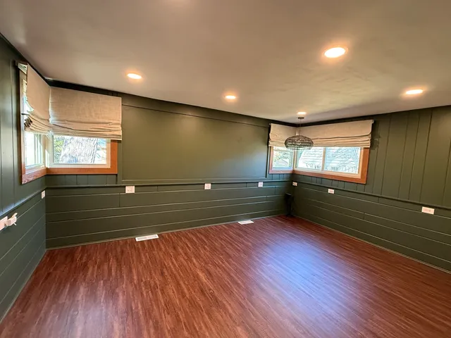 $2,900 | 4700 Teonia Woods Drive, Rolling Meadows, IL 60008