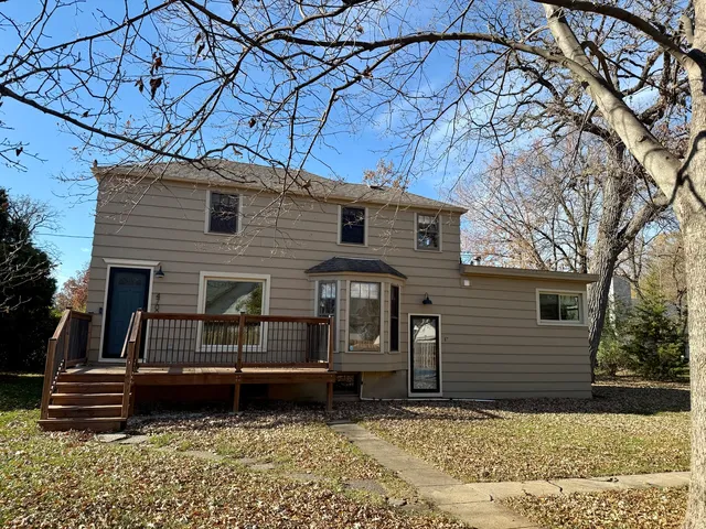 $2,900 | 4700 Teonia Woods Drive, Rolling Meadows, IL 60008