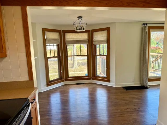 $2,900 | 4700 Teonia Woods Drive, Rolling Meadows, IL 60008