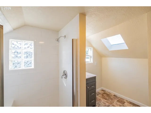 $549,900 | 3392 Sunnyview Road Northeast, Salem, OR 97301