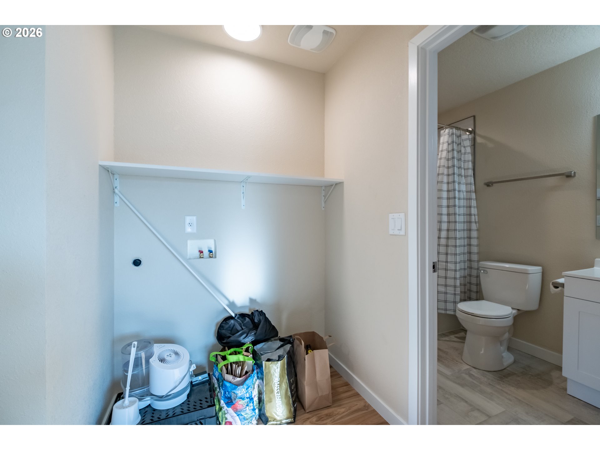 3392 Sunnyview Road Northeast Salem, OR 97301 - Photo 42 of 47 a bathroom with a toilet sink and shower