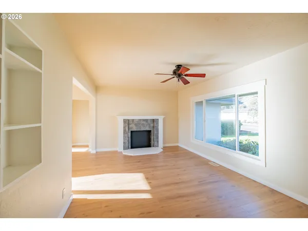 $549,900 | 3392 Sunnyview Road Northeast, Salem, OR 97301