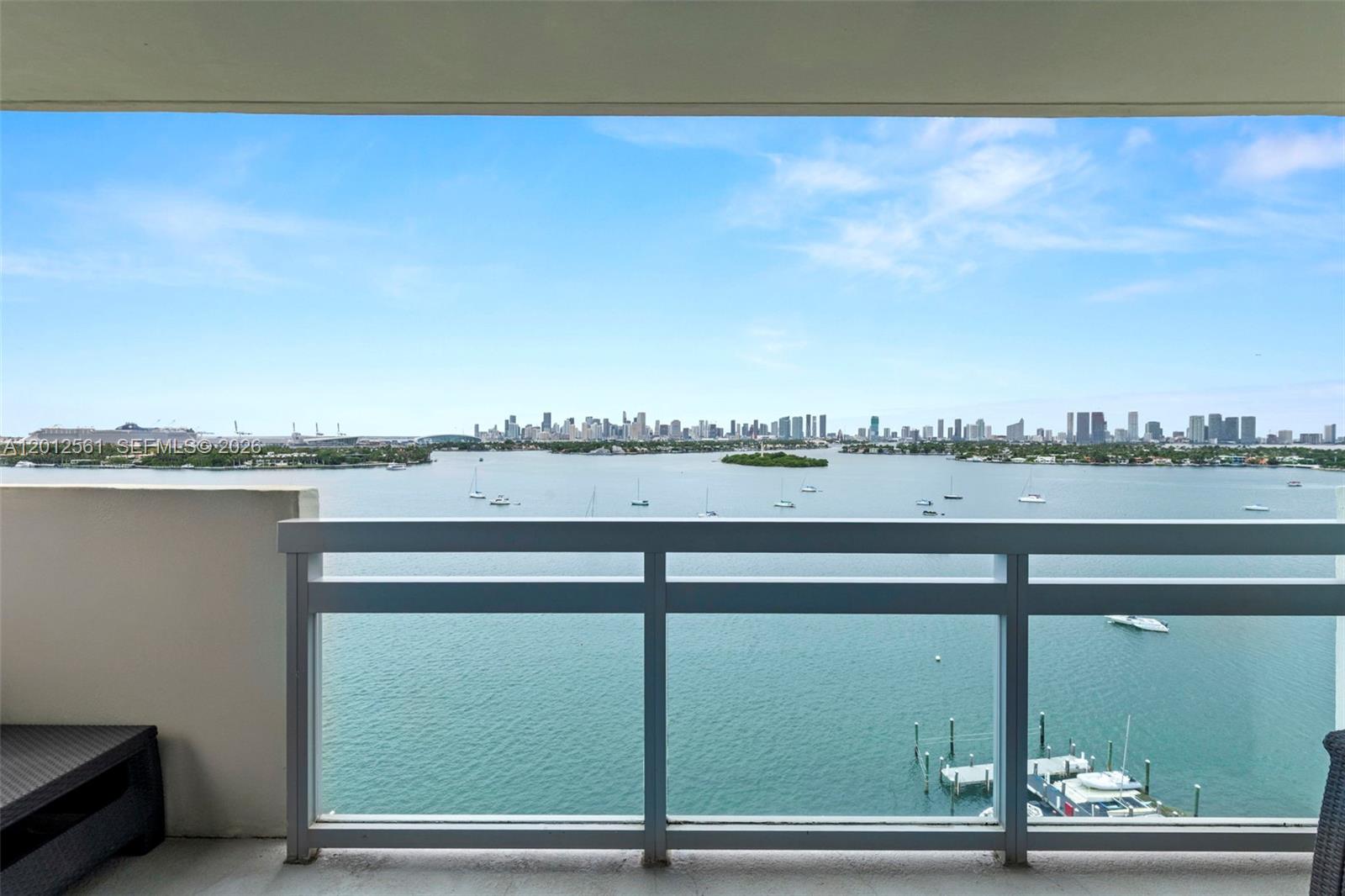 1500 Bay Road, Unit 1438S Miami Beach, FL 33139 - Photo 11 of 43