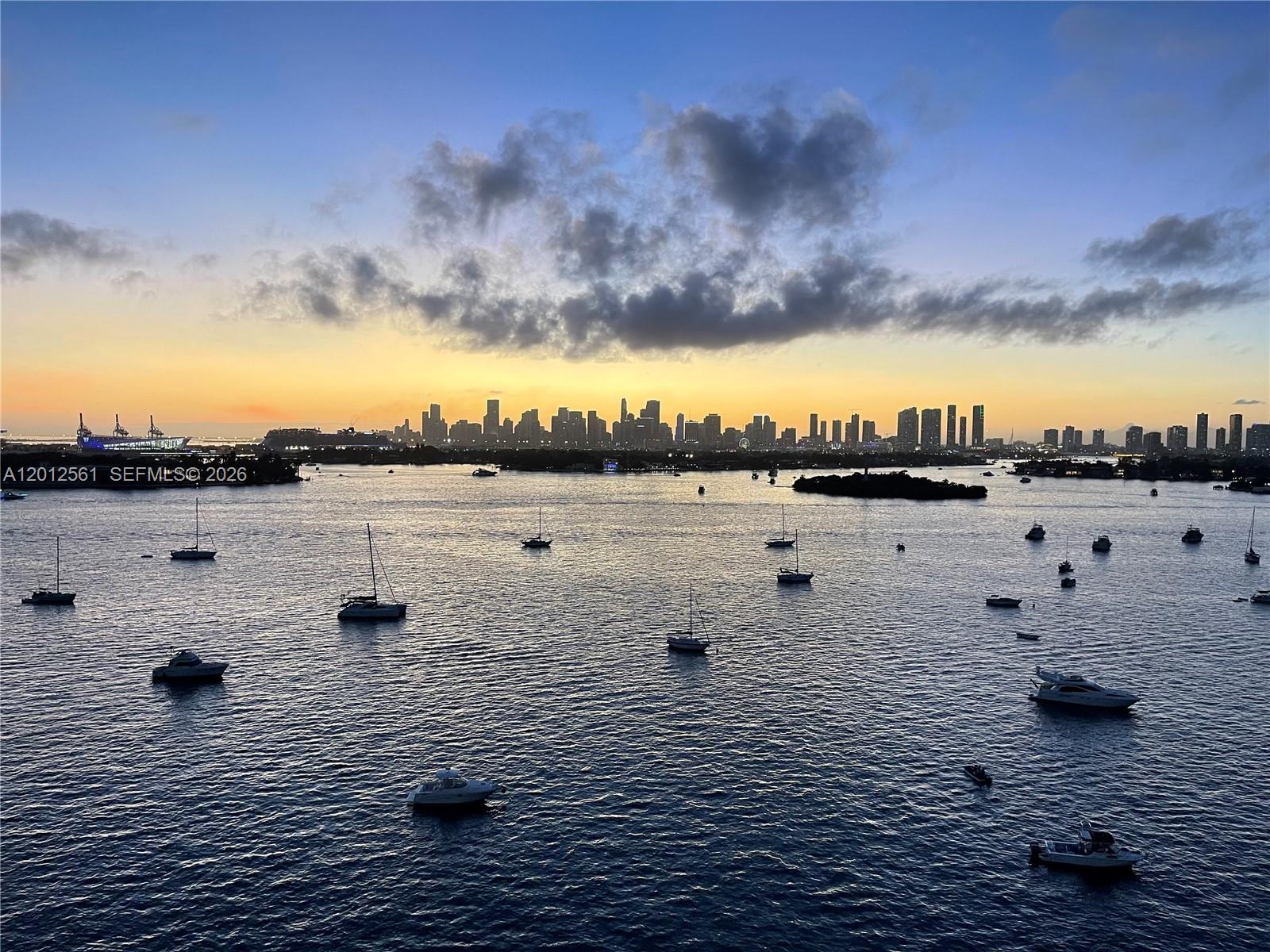 1500 Bay Road, Unit 1438S Miami Beach, FL 33139 - Photo 12 of 43