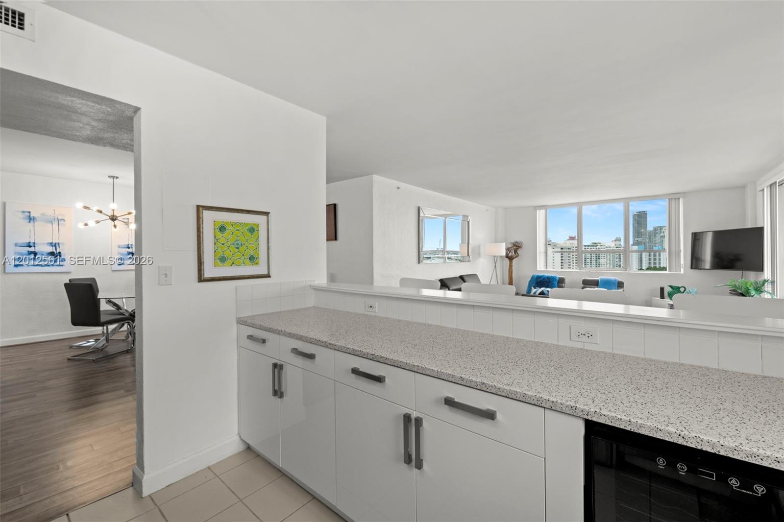 1500 Bay Road, Unit 1438S Miami Beach, FL 33139 - Photo 22 of 43
