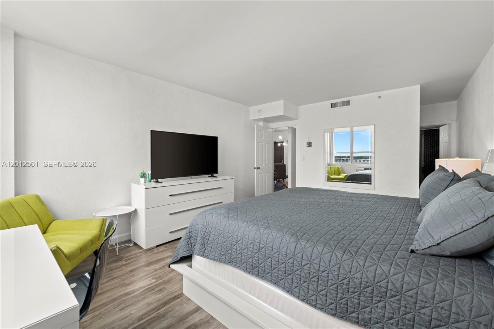 1500 Bay Road, Unit 1438S Miami Beach, FL 33139 - Photo 27 of 43