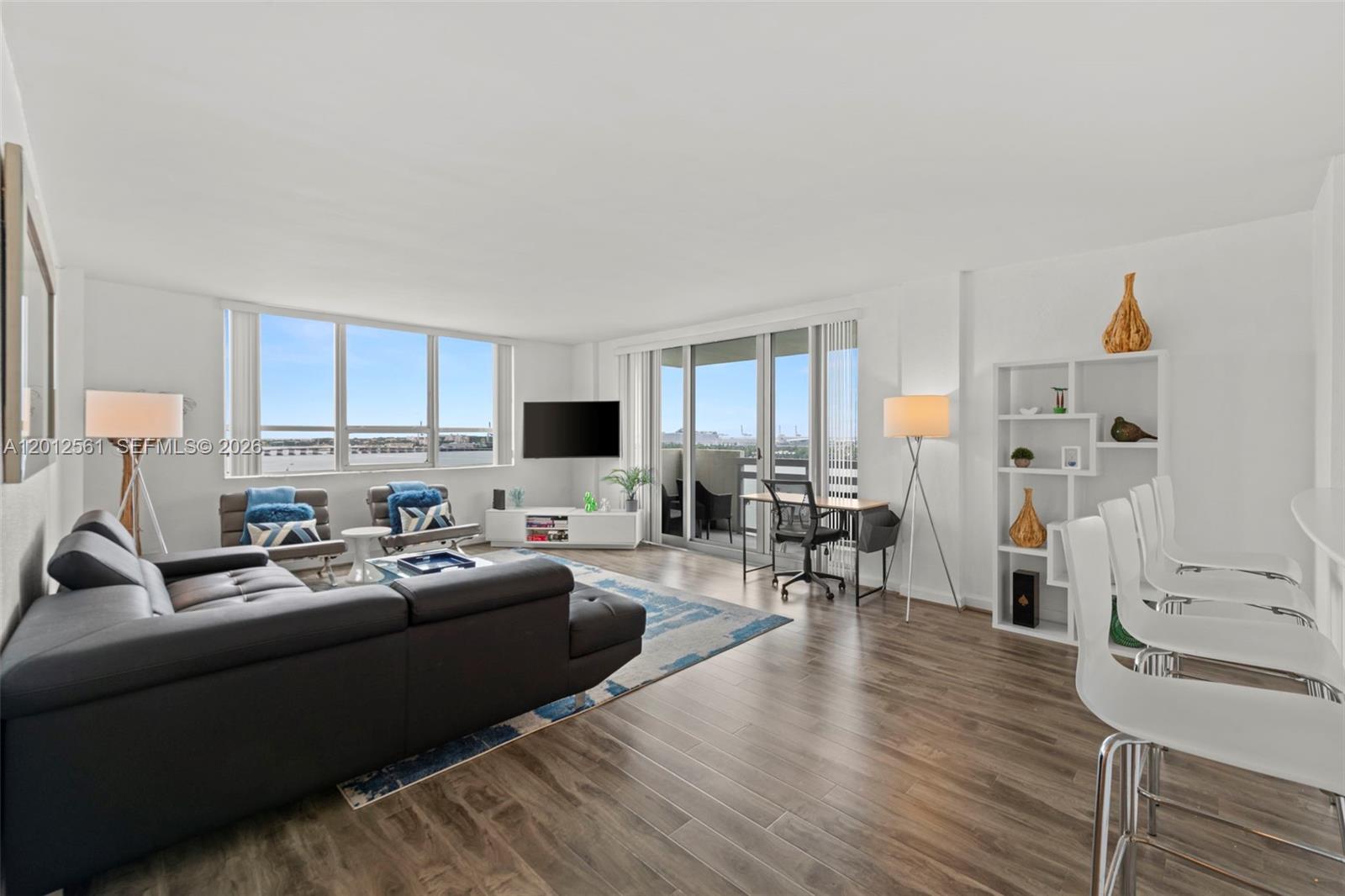 1500 Bay Road, Unit 1438S Miami Beach, FL 33139 - Photo 3 of 43