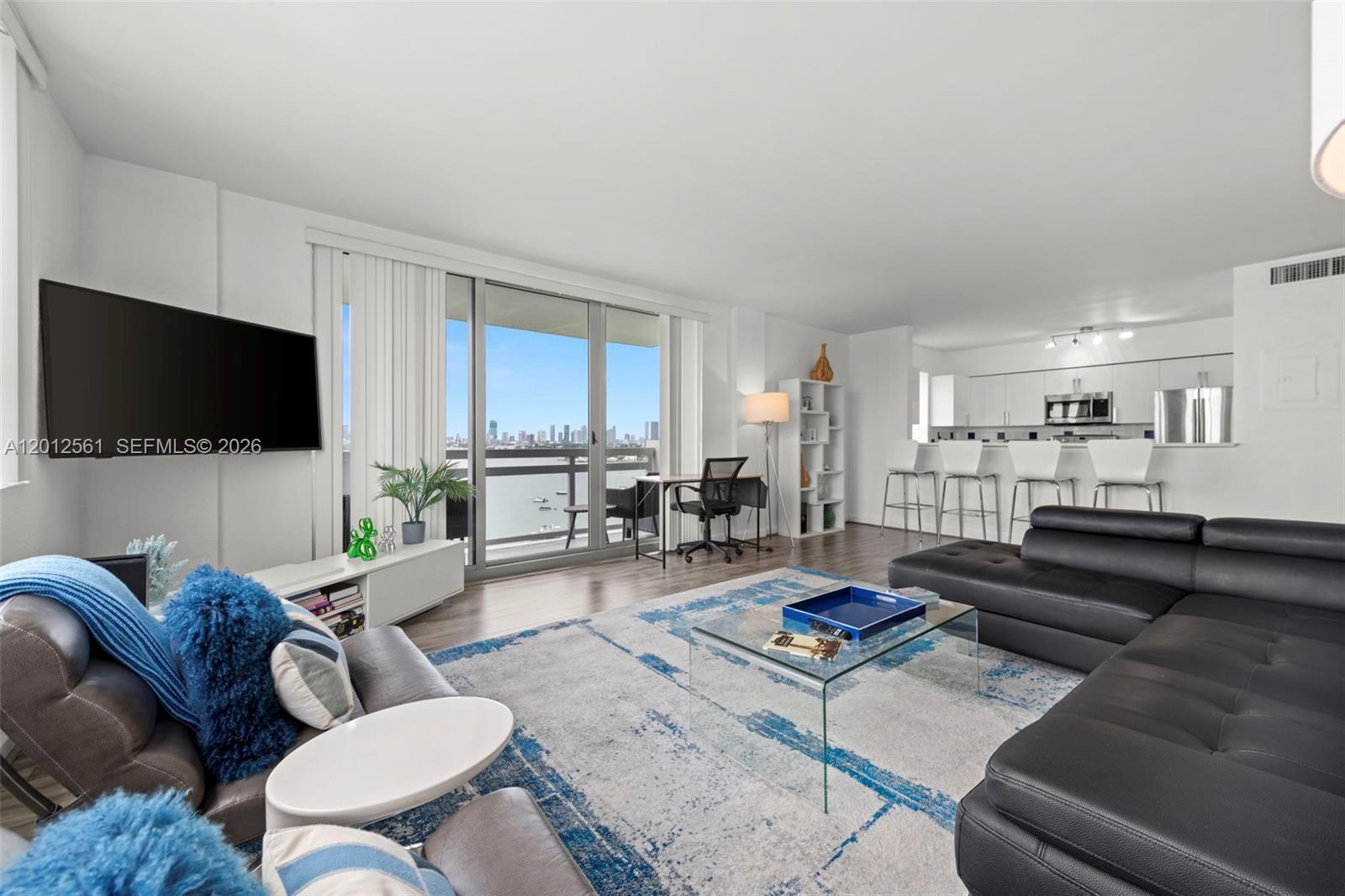1500 Bay Road, Unit 1438S Miami Beach, FL 33139 - Photo 8 of 43